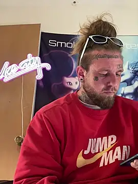 Smokebluntafterblunt online show from May 20, 11:57 pm
