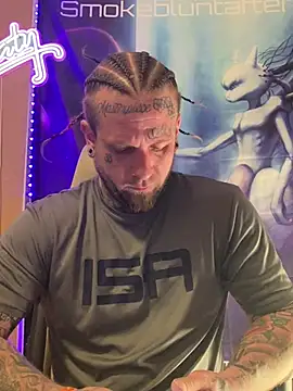 Smokebluntafterblunt online show from April 11, 6:43 am