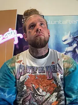 Smokebluntafterblunt online show from May 21, 5:21 pm