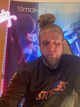 Smokebluntafterblunt online show from March 20, 1:50 am