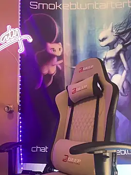 Smokebluntafterblunt online show from February 28, 1:38 am