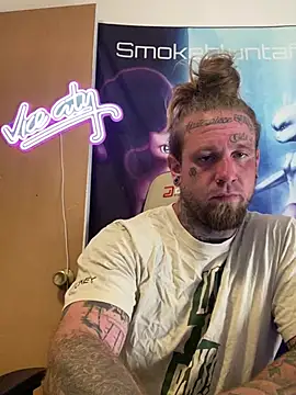 Smokebluntafterblunt online show from June 2, 1:49 am