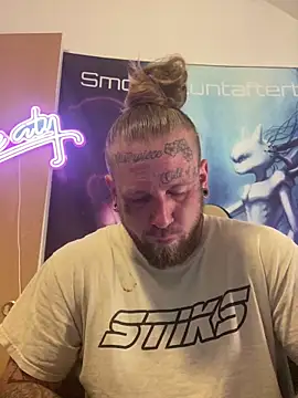 Smokebluntafterblunt online show from June 11, 10:01 am