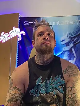 Smokebluntafterblunt online show from March 26, 4:38 pm