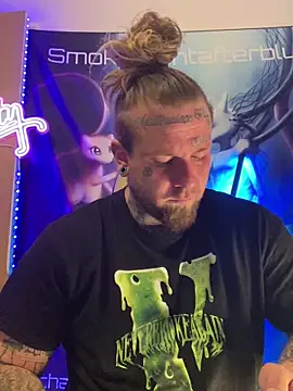 Smokebluntafterblunt online show from February 18, 12:23 pm