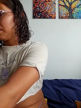 Camila Lopez1 online show from April 9, 4:13 pm