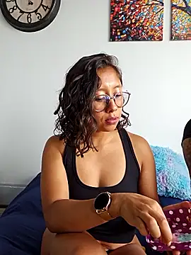 Camila Lopez1 online show from April 13, 4:00 pm