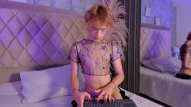 AngelDoll 1 online show from April 15, 5:24 am