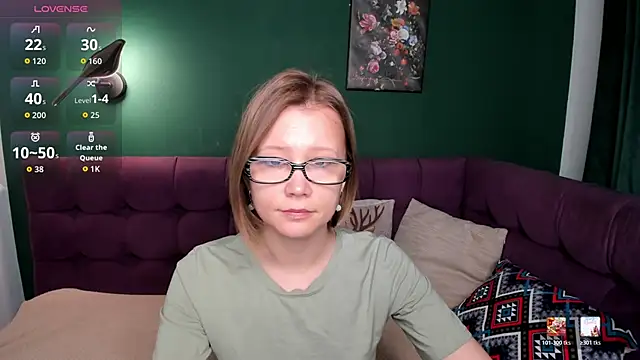 EmmaEthereal online show from June 4, 1:32 am