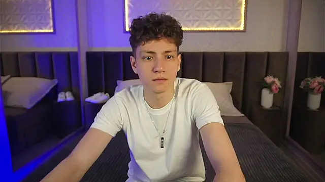 StefanBev online show from March 13, 8:47 pm