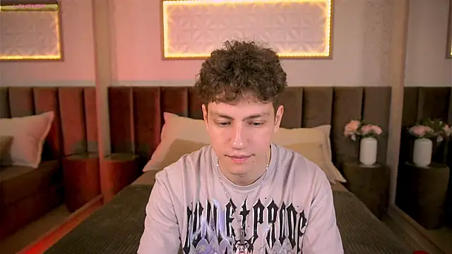 StefanBev online show from February 19, 7:33 pm