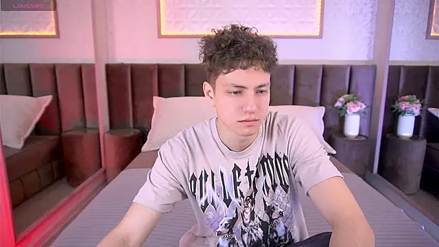 StefanBev online show from February 8, 7:44 pm