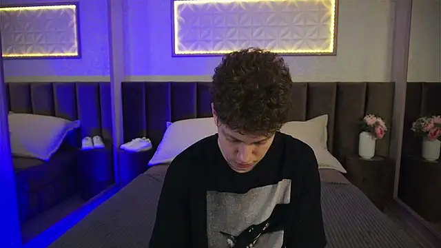 StefanBev online show from March 18, 7:48 pm