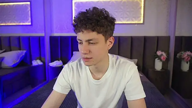 StefanBev online show from March 28, 7:59 pm