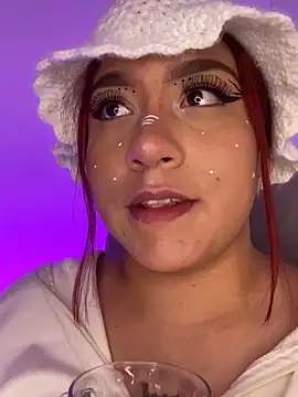 Wen 01 online show from February 13, 11:32 am