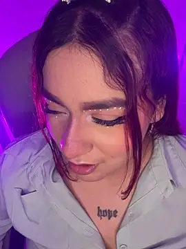 Wen 01 online show from March 28, 11:22 am