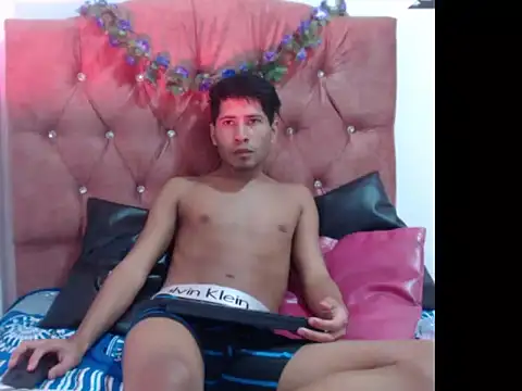 axel rosse012 online show from February 10, 3:05 am