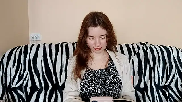 LanitaHemple online show from April 13, 11:03 am