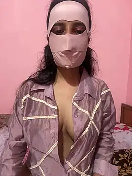 Hello Priya16 online show from April 10, 10:06 pm