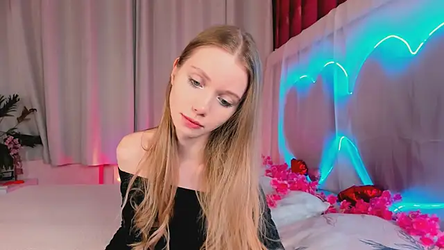 lada2k4 online show from February 24, 5:41 am