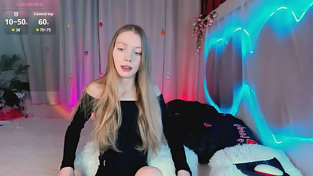 lada2k4 online show from April 11, 5:37 am