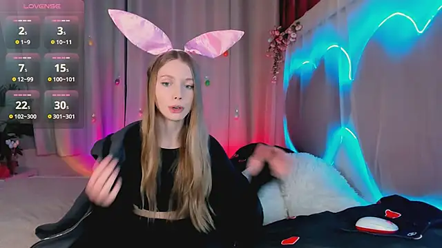 lada2k4 online show from April 3, 6:20 am