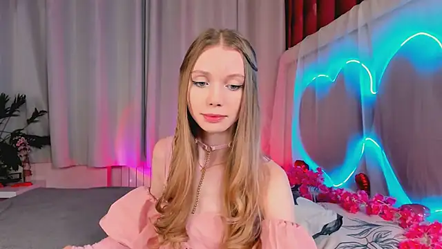 lada2k4 online show from February 14, 6:35 am