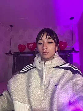 alahia pink online show from February 26, 2:22 am