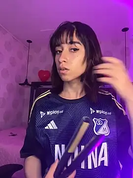 alahia pink online show from February 25, 4:01 am