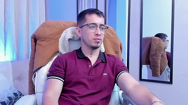 Tommas Jhonson online show from April 20, 12:41 pm