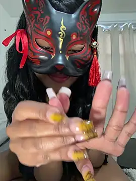 Snapshot of LadyKitsune chatting on May 24, 8:20 pm LadyKitsune online show from May 24, 8:20 pm