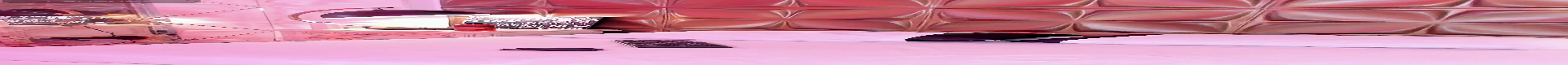 Snapshot of LunaJohns chatting on February 17, 11:51 am LunaJohns online show from February 17, 11:51 am