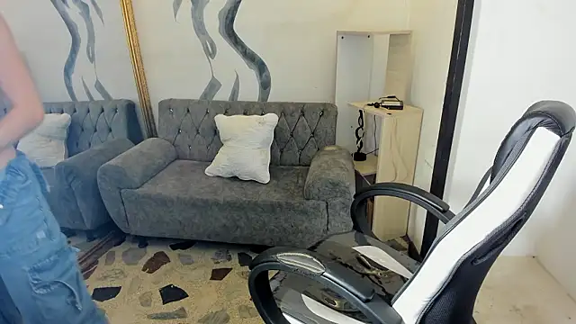 lorraineHunter online show from March 7, 12:54 pm