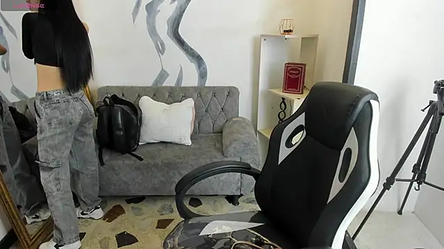 lorraineHunter online show from March 10, 12:20 pm