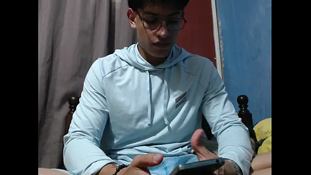 Matt BBC online show from April 14, 3:00 am