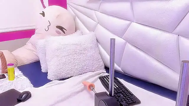 Eloisa Morgan online show from March 21, 3:52 am