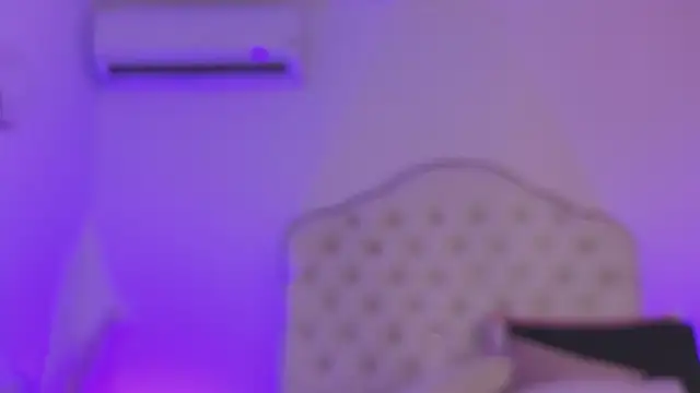 Snapshot of Axarasss_ chatting on May 26, 8:18 pm Axarasss online show from May 26, 8:18 pm