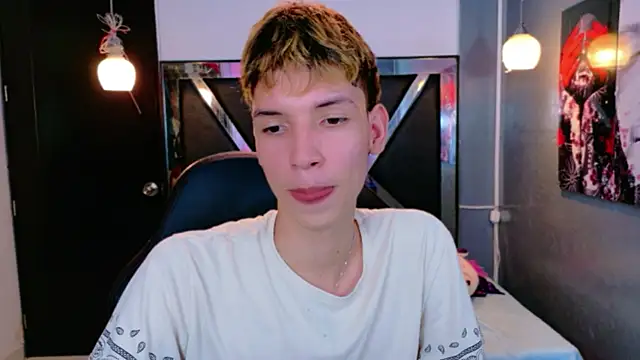 Snapshot of Liam_Green1 chatting on February 25, 7:25 pm Liam Green1 online show from February 25, 7:25 pm