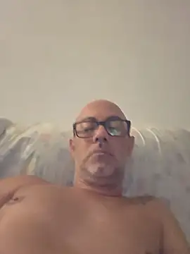 pareja47 online show from August 2, 10:18 pm