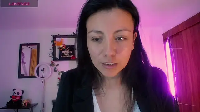 QueenRose94 online show from February 9, 1:42 pm