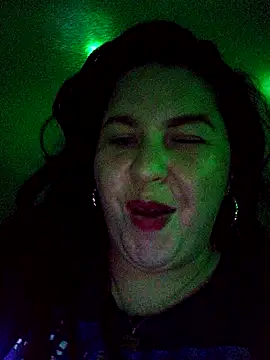 Snapshot of Dorada_Tentacion chatting on February 23, 3:52 am Dorada Tentacion online show from February 23, 3:52 am