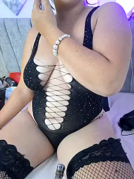 Snapshot of Wild_lilhyy chatting on May 17, 11:49 pm Wild lilhyy online show from May 17, 11:49 pm