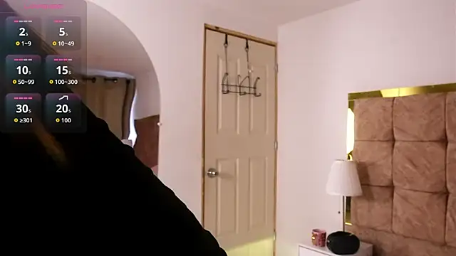 EmmaClark   online show from April 13, 8:02 pm