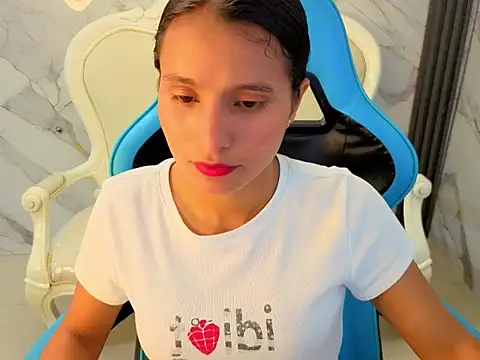 Cataleya23 a online show from March 26, 7:34 pm
