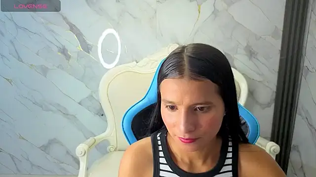 Cataleya23 a online show from February 11, 7:47 pm