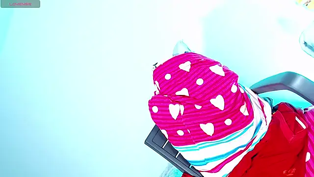 susej bigblackcock online show from April 12, 5:44 am