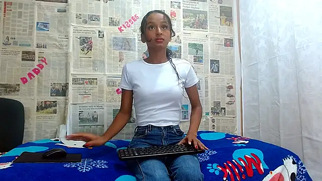 Snapshot of valeryskinnyvagi chatting on February 11, 12:38 pm valeryskinnyvagi online show from February 11, 12:38 pm