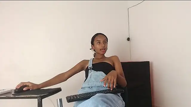 valeryskinnyvagi online show from March 31, 4:31 pm