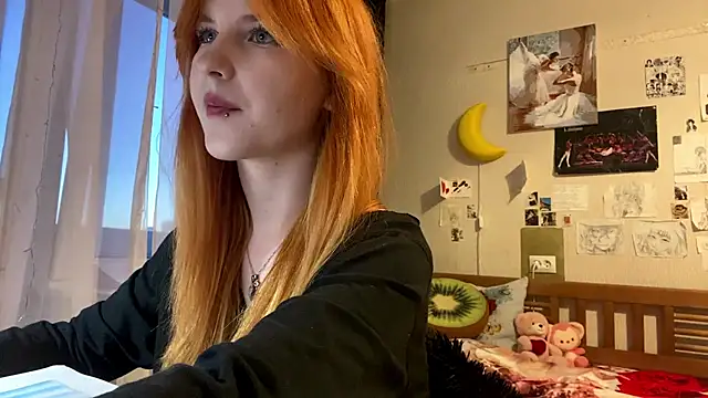 DynaLoom online show from February 12, 2:50 pm