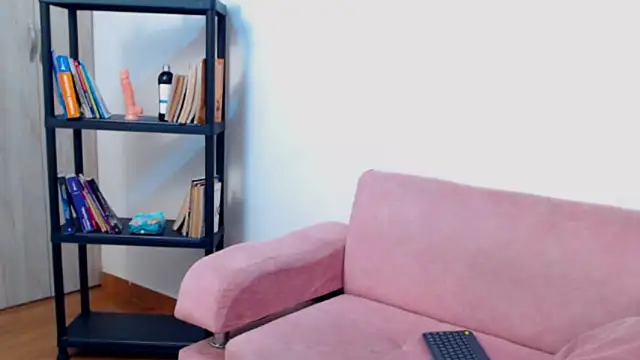 Kitty f00x online show from April 30, 7:43 pm